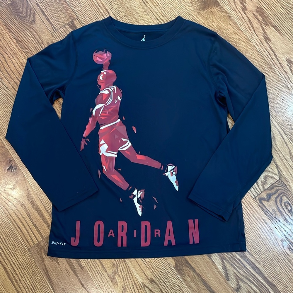 Boy’s Jordan Dri-Fit Long Sleeve Shirt. Size Large. Like New Condition.